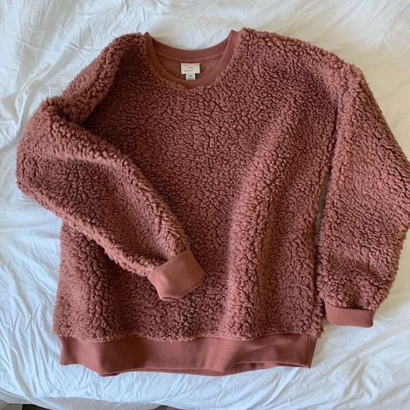 Sherpa Sweater🤎 - Picture 1 of 2